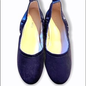 Nine West Garnham Blue Velvet Ballet Flats.  NWOT
